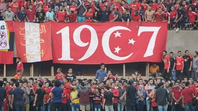 شاهد .. علم جديد لمصر .. وحازم يعيط .. واول مران لبيسيرو في 20 صورة