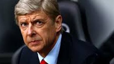 فينجر يعتمد على خبرة مدافعيه لايقاف ليفاندوفسكي