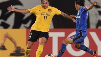 جوانجزو الصيني يضرب موعدا مع الاهلي الامارتي في نهائي دوري أبطال آسيا