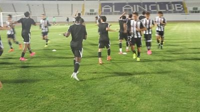 الزمالك يختار 18 لاعب لمواجهة اسوان وعودة دونجا وعبد الخالق