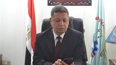 وزير القوى العاملة يتوجه للغربية لحل أزمة عمال غزل المحلة