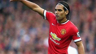 فالنسيا يرفض ضم فالكاو