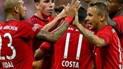 في بايرن ميونيخ .. كومان يسير على خطى ديفيد ألابا