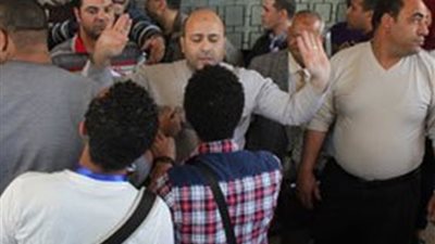 اشتباكات بين أنصار المرشحين أمام لجنة بالحوامدية