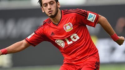 مانشستر يونايتد يجهز عرضا ضخما للانقضاض على صانع العاب ليفركوزن