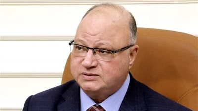 محافظ القاهرة يناشد الأهالي عدم التجمع أمام لجان الامتحانات غدا