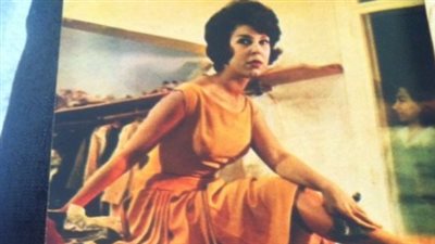 صور نادرة ترصد شياكة ورقي رجاء الجداوي في شبابها