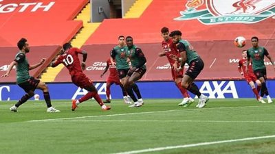 صلاح يتغلب على احزانه ويقود ليفربول للفوز علي استون فيلا 