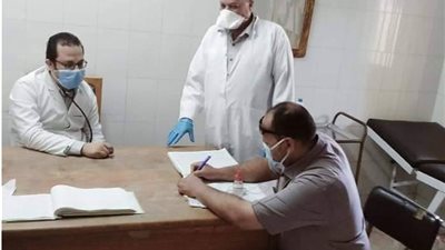  إحالة أطباء وتمريض بمستشفى دشنا للتحقيق