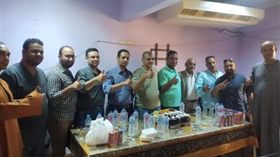 بعد خلوها من مرضى كورونا.. تكريم الطاقم الطبي بمستشفى عزل القرنة