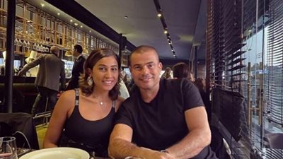 عمرو دياب ودينا الشربيني يثيران الجدل بفيديو جديد من إحدى شوارع المعز