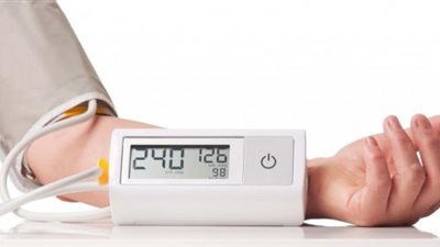 حيل منزلية تمكنك من التغلب على ارتفاع ضغط الدم