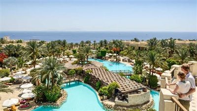 6 فنادق بالبحر الأحمر وجنوب سيناء تتسلم شهادة السلامة الصحية