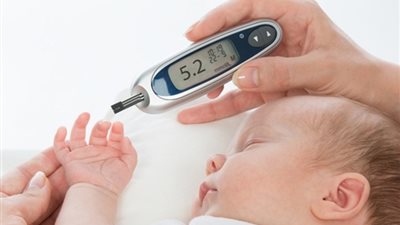 10نصائح للتعامل مع الطفل مريض السكري