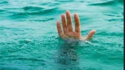 حاول إنقاذ أصدقاءه.. تفاصيل غرق شاب في حمام سباحة بأوسيم 