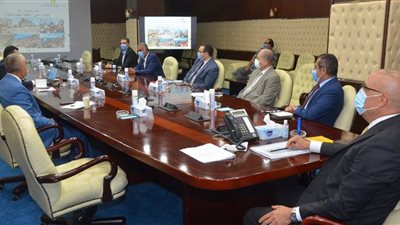 وزير الإسكان يكشف تفاصيل تطوير مدينة «سانت كاترين» بجنوب سيناء