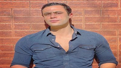 بالفيديو.. لقاء نادر مع محمد إمام في الثانوية العامة