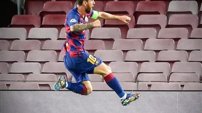 ميسي يقود برشلونة فى دورى ابطال اوروبا بعبور نابولي 