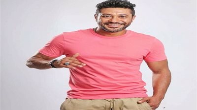 هذه تفاصيل تعرض محمد عز للسرقة