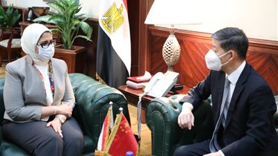 تفاصيل التعاون المصري الصيني لتصنيع لقاحات كورونا الشهر المقبل