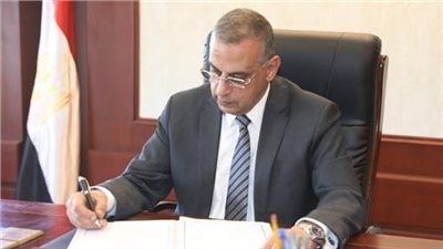 كارثة.. مصالح حكومية وخدمية وصحية خالية من الموظفين فى سوهاج