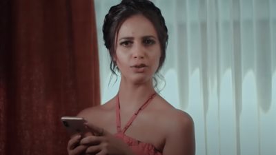 بالفيديو.. رنا سماحة تُبهر جمهورها في كليب 