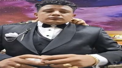 بالفيديو.. حمو بيكا يدخل حفل زفافه بطريقة غير متوقعة