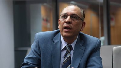 نائب وزير الصحة: طلاب الطب يتولون توعية المواطنين بفيروس كورونا