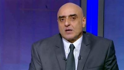 البدري وحهاز المنتخب ينعون الكابتن عزمي مجاهد