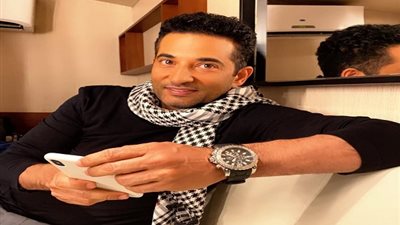 بالفيديو.. عمرو سعد يكشف سبب صادم عن عدم دخوله الساحة الغنائية
