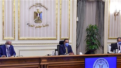 «مدبولي» يزف بشرى سارة للمصريين بشأن صناعة التابلت بمصر