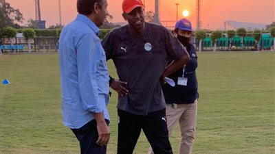  جمال محمد علي يزور معسكر منتخب مصر للشباب 