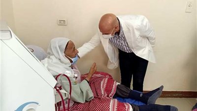 وكيل «صحة الشرقية» يتفقد سير العمل بمستشفى ديرب نجم