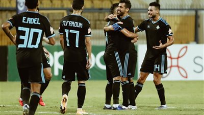 عاجل ... بيراميدز يخطف لاعب جديد من الأهلي 