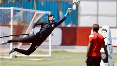  عاجل ... طوارئ في الأهلي بعد أشعة الشناوي