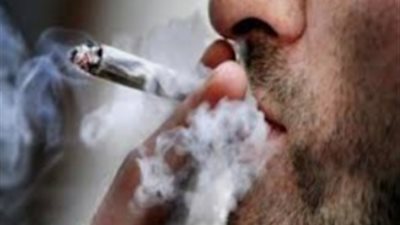 كارثة.. فيديو يكشف حكاية شباب العجوزة مع المخدرات والخمور 