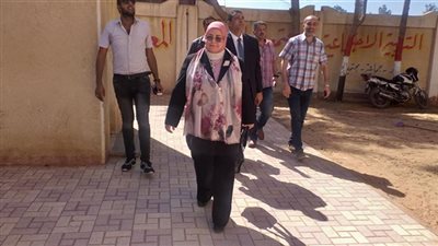بسبب مجموعات التقوية.. تفاصيل استبعاد مسؤولين بإحدى مدارس كفر الشيخ