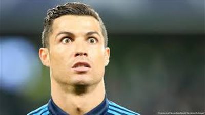 إصابة كريستيانو رونالدو بكورونا وقرار صعب سيطبق عليه