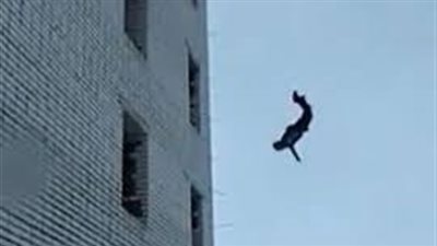 «قفز من الدور الثالث».. تفاصيل مثيرة بشأن هروب مدرس فرنساوي أثناء مداهمة الشرطة سنتر دروس خصوصية