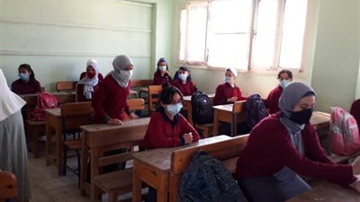 «الشطرنج» بالمدارس سبيل «التعليم» لحماية التلاميذ من كورونا.. اعرف التفاصيل