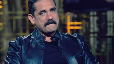 أمير كرارة ينعي والدة الشهيد أحمد منسي بكلمات مؤثرة