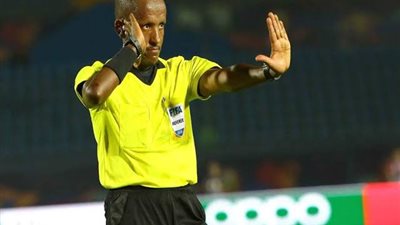 الأثيوبي باملاك تسيما حكما لمباراة بيراميدز وحوريا