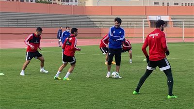 الأثيوبي باملاك تسيما حكما لمباراة بيراميدز وحوريا 