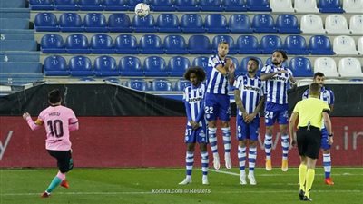 باتشيكو يقود الافيس لإسقاط برشلونة 