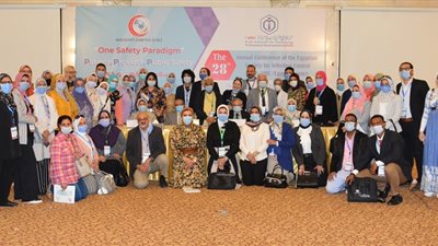 مؤتمر طبي يدعو لترشيد استخدام المطهرات في ظل كورونا