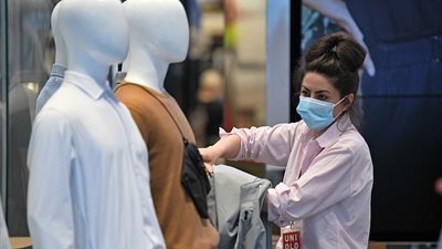 هالة زايد: المعامل المركزية بوزارة الصحة معتمدة دوليًا لإجراء تحاليل كورونا