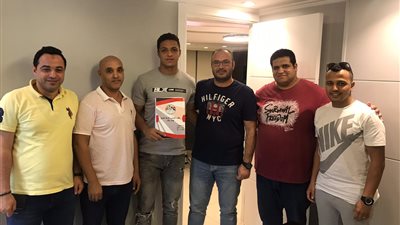 سيراميكا كليوباترا يتعاقد مع 