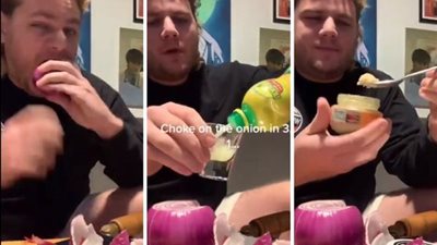 رجل يتناول بصل وعصير الليمون ومعجون ثوم لإثبات إصابته بكورونا