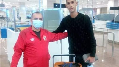 بانون يصل إلى القاهرة للانتظام في تدريبات الأهلي
