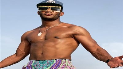 الدنيا مقلوبة على «الأسطورة».. أول رد من محمد رمضان بعد عاصفة صورته مع المطرب الإسرائيلي